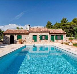 5 Bedroom Villa with Pool near Stari Grad, Hvar Island Sleeps 12 